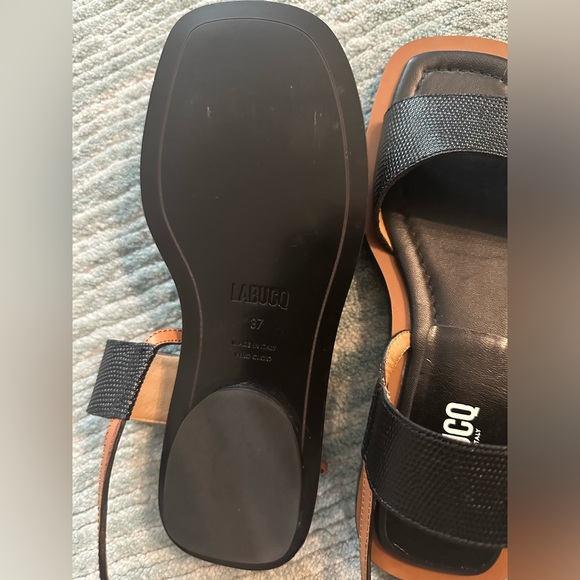 Labucq Sandals - Picture 5 of 6